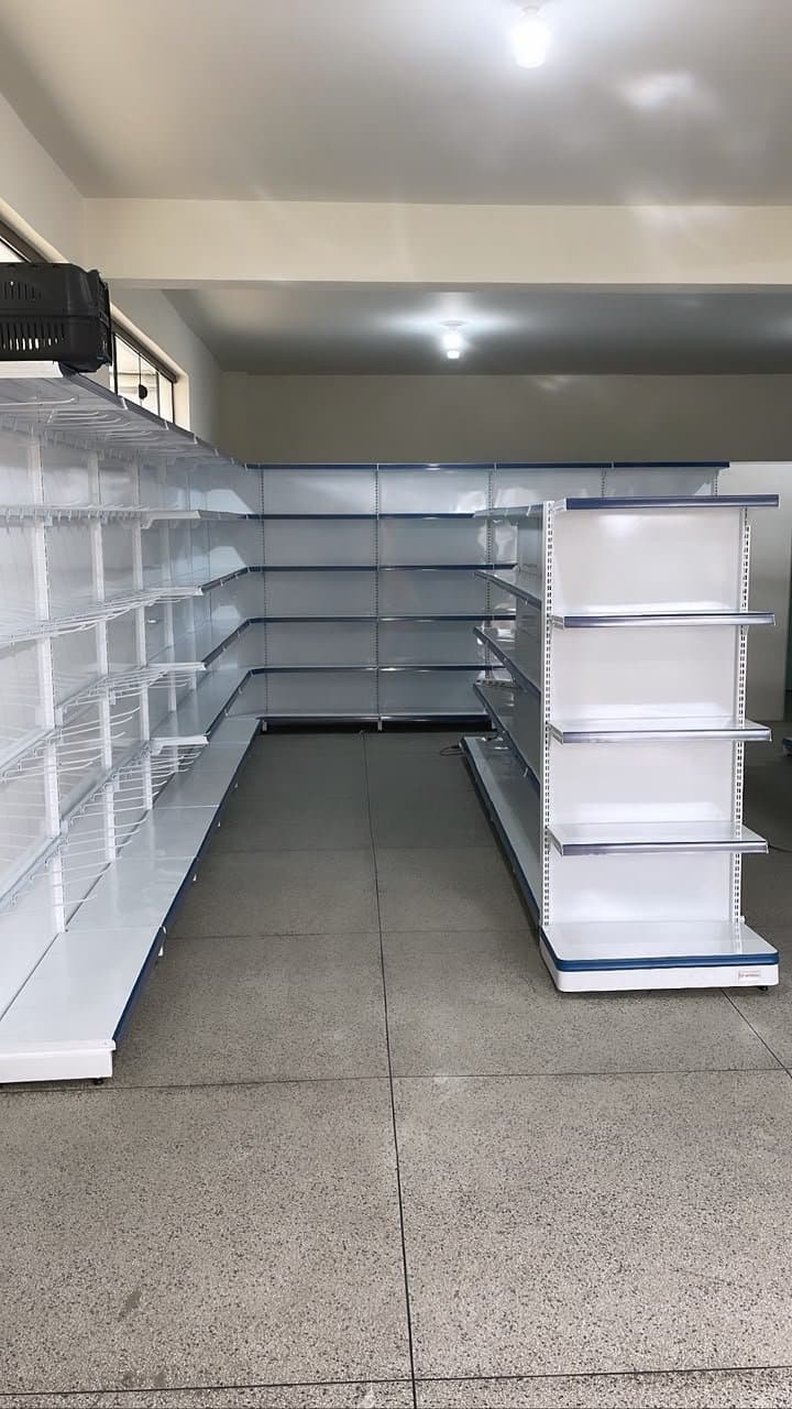Gôndolas instalado